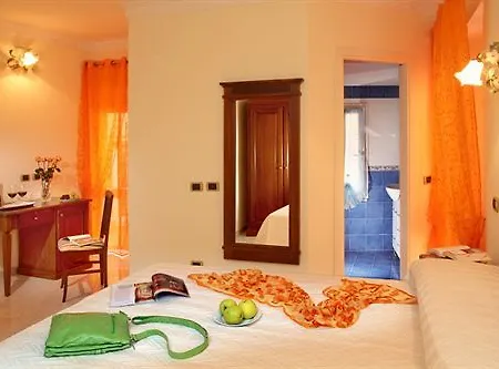 Hotel De Monti
