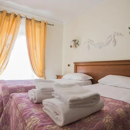 De Monti 2* Rome