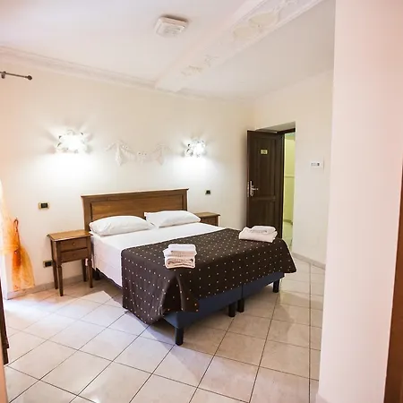 De Monti Hotel
